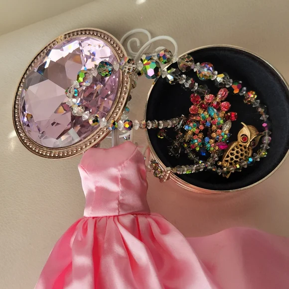 Pink Rhinestone Lidded Silver Safekeeper Jewelry Box Pretty ~ GUC Lori Greiner - Picture 7 of 16